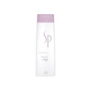 Wella Professional Balance Scalp Shampoo - Soothing shampoo for sensitive scalp 250ml