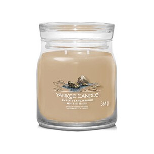 Yankee Candle Amber & Sandalwood Signature Candle (amber and sandalwood) 567 g