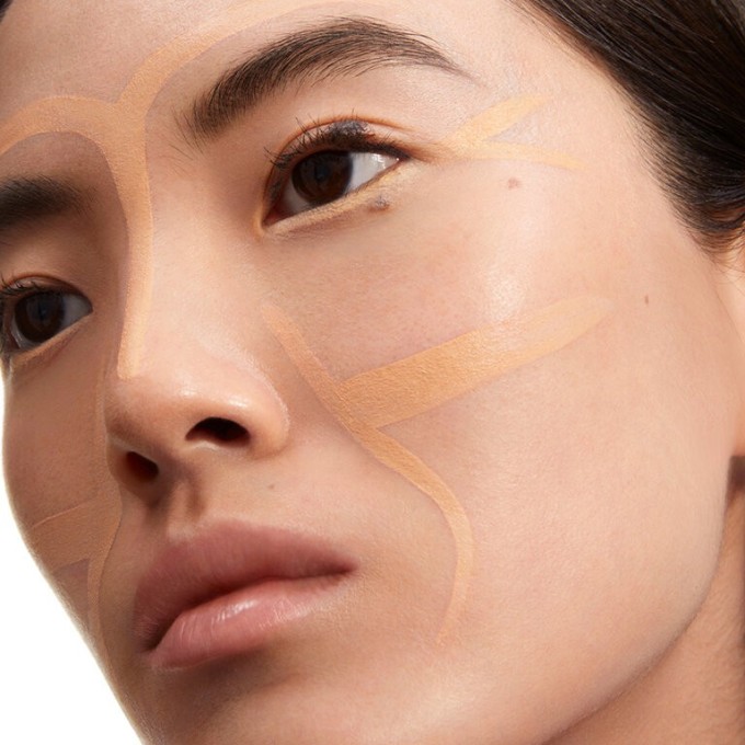 Yves Saint Laurent All Hours Precise Angles Concealer - maskuokliai, 15 ml - LC5