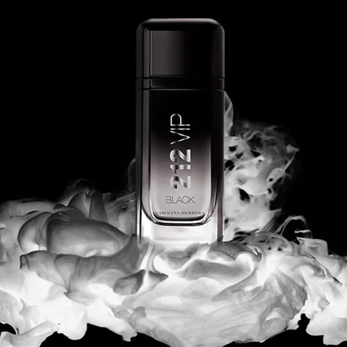 Carolina Herrera 212 VIP Men Black EDP gift set 100 ml, shower gel 100