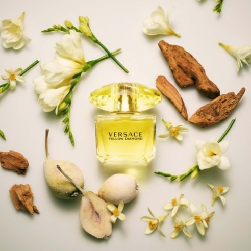 Versace Yellow Diamond Intense EDP kvepalai moterims, 50 ml