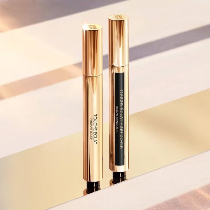 Yves Saint Laurent TOUCHE ECLAT - corrector pen in 2.5 ml 1 Luminous Radiance