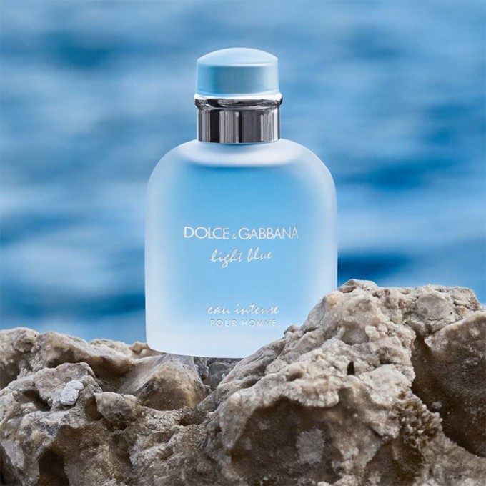 Dolce Gabbana Light Blue Eau Intense Pour Homme EDP kvepalai vyrams, 100 ml