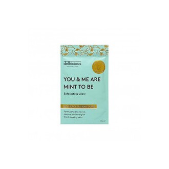 Delhicious You & Me Are Mint To Be Mint Black Tea Body Scrub - Body peeling 100 g