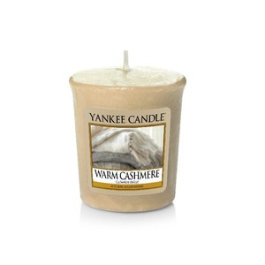 Yankee Candle Warm Cashmere Candle - Aromatic votive candle 49 g