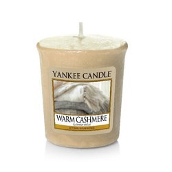 Yankee Candle Warm Cashmere Candle - Aromatic votive candle 49 g