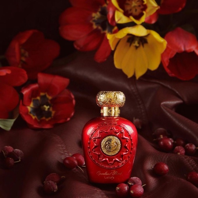 Lattafa Opulent Red EDP kvepalai moterims, 100 ml