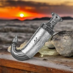 Lattafa Niche Emarati Khanjar EDP 85 ml kvepalai unisex