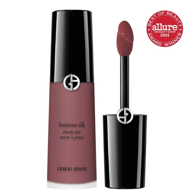 Armani Luminous Silk Cheek Tint skysti skaistalai 12 ml, atspalvis 65 Intense Berry