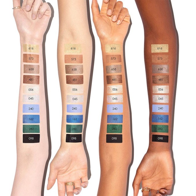 Dior Mono Couleur Couture Eye Shadow akių šešėliai 2 g, atspalvis 573 Nude Dress