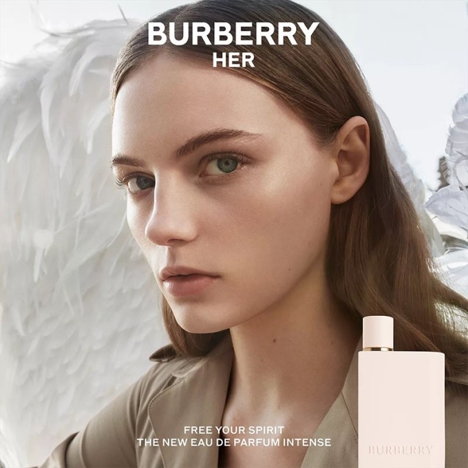 Burberry Her rinkinys- EDP 50 ml ir kūno losjonas 75 ml