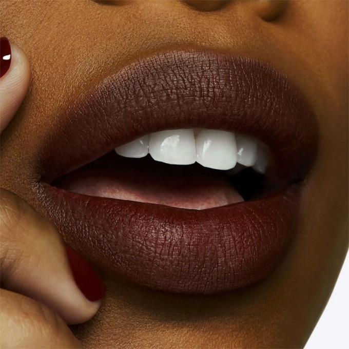 MAC Powder Kiss Lipstick - lūpų dažai, 3 g - Turn to the Left