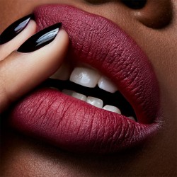 MAC Powder Kiss Lipstick - lūpų dažai, 3 g - - Burning Love