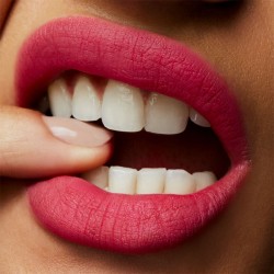 MAC Powder Kiss Lipstick - lūpų dažai, 3 g - - 307 Fall In Love