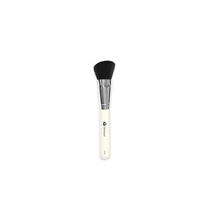 Dermacol Chopped cosmetic brush on blush and D54 bronzer