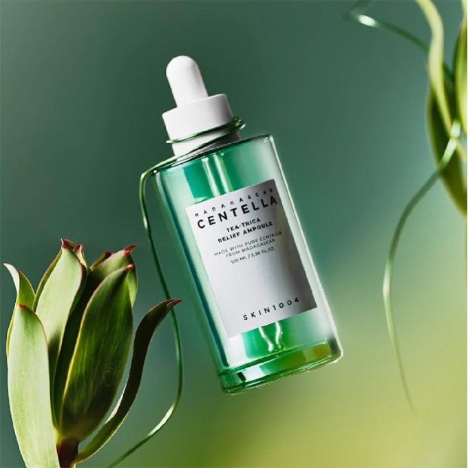 SKIN1004 Madagascar Centella Tea-Trica Relief Ampoule - veido serumas probleminei, aknės paveiktai