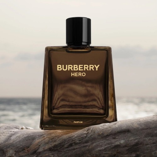 Burberry Hero Parfum kvepalai vyrams, 150 ml