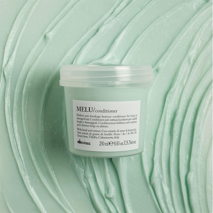 Davines Essential Haircare Melu Conditioner - kondicionierius pažeistiems plaukams, 250 ml
