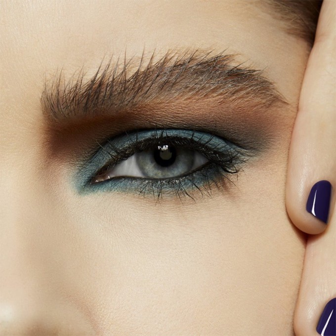 MAC Powder Kiss Matte Eye Shadow - akių šešėliai, 1,5 g - Good Jeans