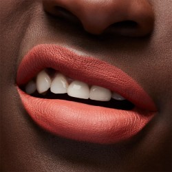 MAC Locked Kiss Ink 24HR Lipcolour - skysti lūpų dažai, 4 ml - Emphatic