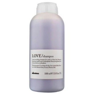 Davines Essential Haircare Love Smoothing Shampoo - išlyginantis šampūnas šiurkštiems ir