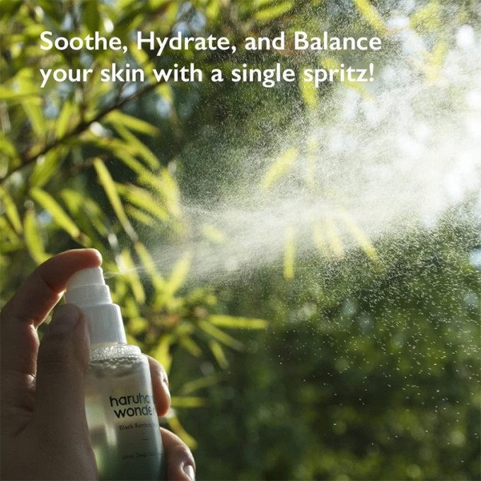 Haruharu Wonder Black Bamboo Mist - Hydrating facial mist 150 ml