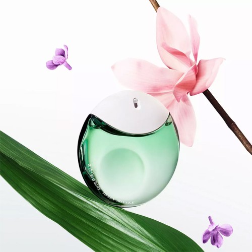 Issey Miyake A Drop d'Issey Essentielle EDP kvepalai moterims, 50 ml