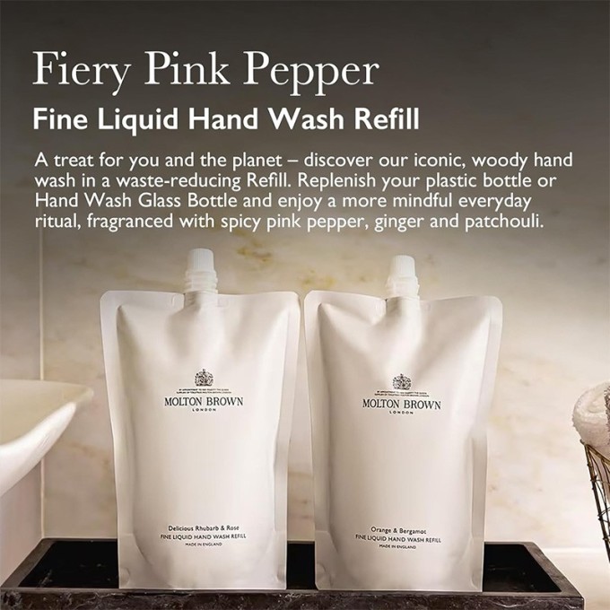 Molton Brown Fiery Pink Pepper Fine Liquid Hand Wash Refill - skysto rankų muilo papildymas, 400 ml