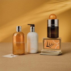Molton Brown Sunlit Clementine & Vetiver Bath & Shower Gel - vonios ir dušo želė, 300 ml