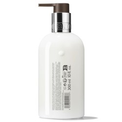 Molton Brown Sunlit Clementine & Vetiver Body Lotion - kūno losjonas, 300 ml