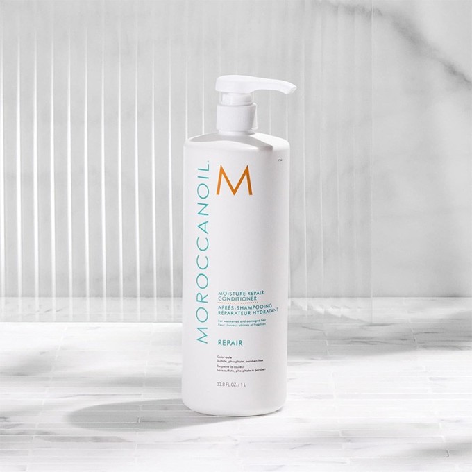 Moroccanoil Moisture Repair Conditioner - drėkinamasis atkuriamasis kondicionierius dažytiems ir