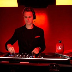 Ralph Lauren Polo Red Remix X Ansel Elgort EDT kvepalai vyrams, 125 ml