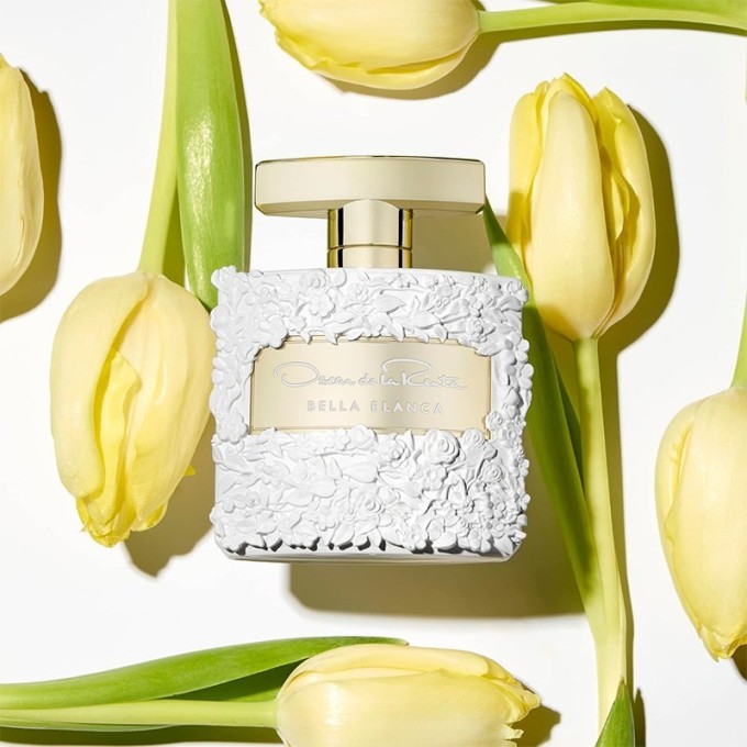 Oscar de la Renta Bella Blanca dovanų rinkinys – EDP 100 ml, kūno losjonas 100 ml ir mini EDP 15 ml
