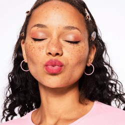 Essence Juicy Bomb Glossy Butter Balm - lūpų balzamas, 2,5 g - 01 One In a Melon