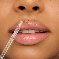 Essence What The Fake! Glass Shine Plumping Lip Filler - skaidrus putlinamasis lūpų blizgesys, 4,2