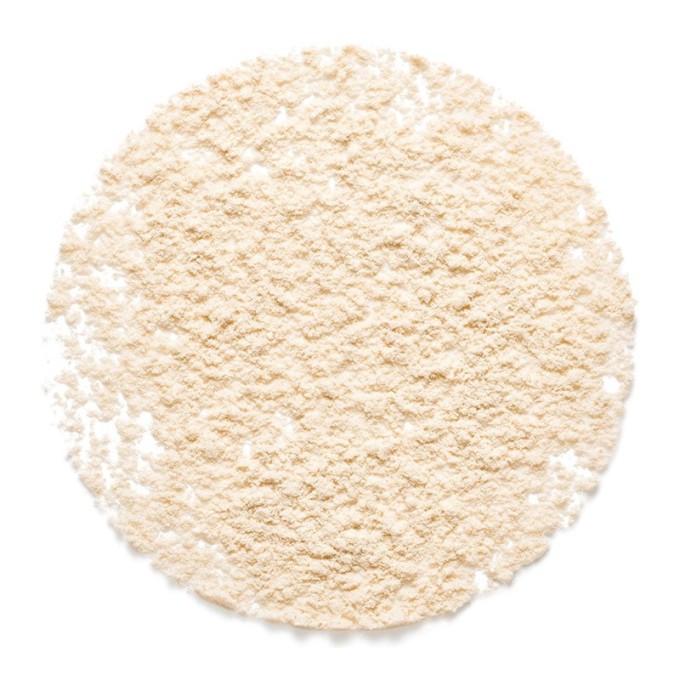 Shiseido Synchro Skin Invisible Silk Loose Powder - fiksuojanti pudra, 6 g - Radiant