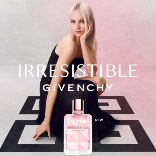 Givenchy Irresistible Very Floral EDP kvepalai moterims, 50 ml