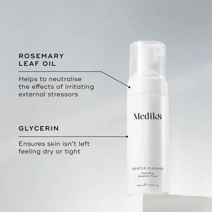 Medik8 Gentle Cleanse Hydrating Rosemary Foam - valomosios veido putos, 150 ml