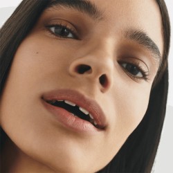 MAC Studio Fix Fluid SPF 15 - matinis makiažo pagrindas su SPF 15, 30 ml - NC25