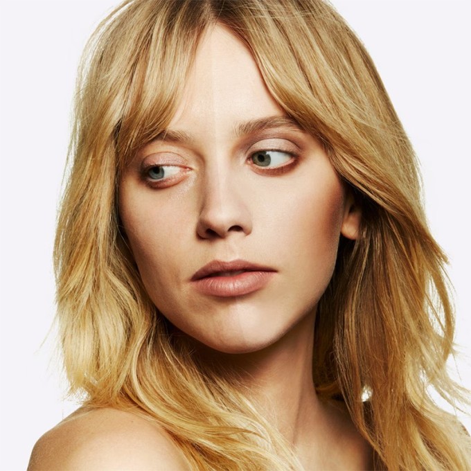 MAC Studio Fix Sculpt And Shape Contour Palette - kontūravimo paletė, 14,4 g - Light/Medium