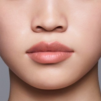 Shiseido Lipliner InkDuo - lūpų pieštukas su balzamu, 1.1 g - 02 Beige 2