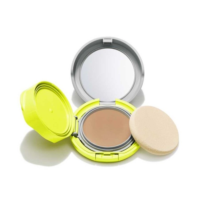 Shiseido Sports BB Compact WetForce Powder SPF 50+ - tonuojanti kompaktinė pudra, 12 g - Very Dark