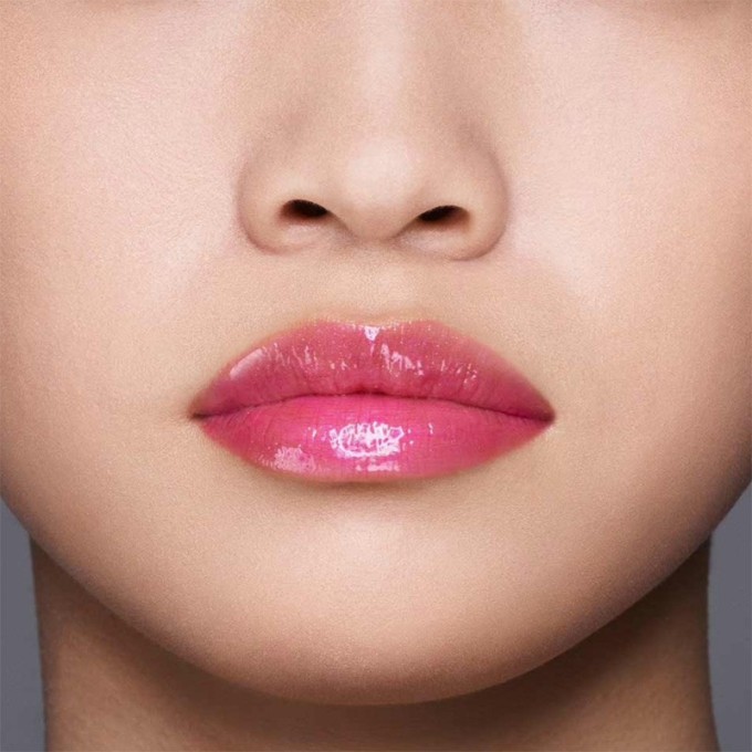 Shiseido Shimmer GelGloss Moisturizing Lip Gloss with Glowy Finish - lūpų blizgesys, 9 ml - 08