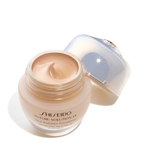 Shiseido Radiance Liquid Makeup SPF 20 Future Solution LX - makiažo pagrindas, 30 ml - N3 Neutral