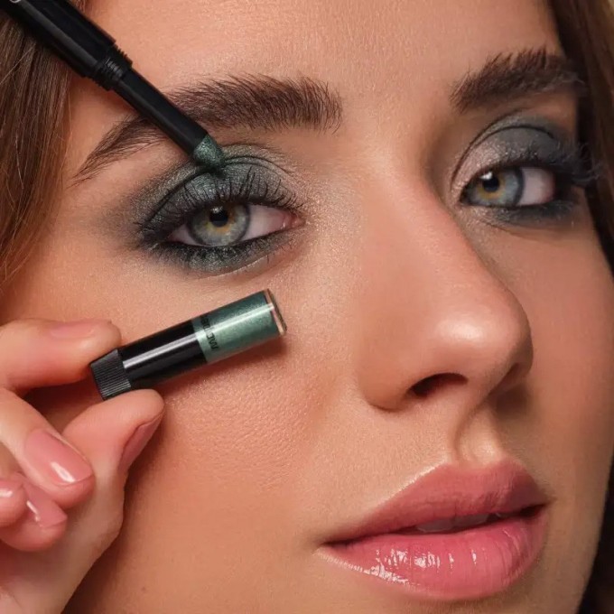 Artdeco Eye Designer Refill - pigmentinių akių šešėlių kasetė, 0,8 g - 49 Shiny Moss Green