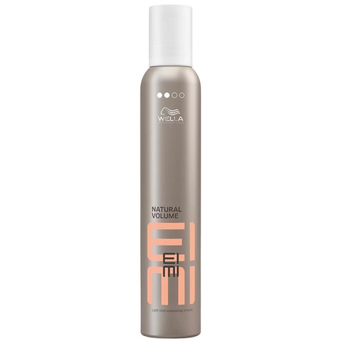 Wella Professional EIMI Natural Volume - lengvos fiksacijos plaukų formavimo putos, 300 ml