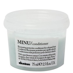Davines Essential Haircare Minu Conditioner - žvilgesio suteikiantis kondicionierius dažytiems