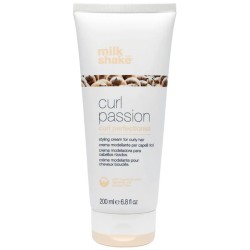 Milk_Shake Curl Passion Curl Perfectionist Styling Cream - Styling cream for wavy and curly hair