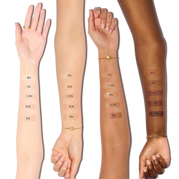 Dior Forever Hydra Nude Foundation - drėkinamasis makiažo pagrindas, 30 ml - 2,5N