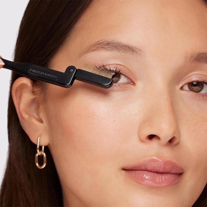 Tweezerman Folding Lash Comb - Golden comb to comb the lashes